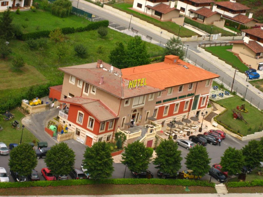 Hotel Erreka Guenes ภายนอก รูปภาพ